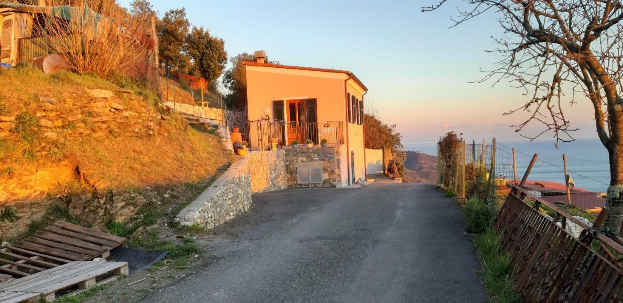 Casa Vacanze Osvaldo San Bernardino エクステリア 写真